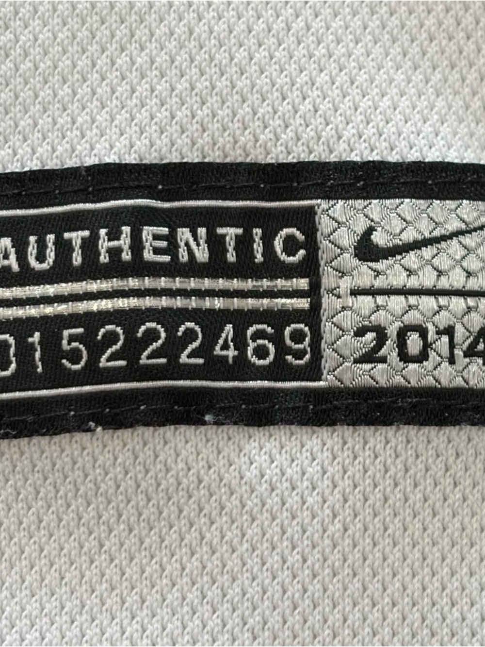 Nike Juventus Football Club Home Shirt, 2014/2015, MEDIUM - Picture 5 of 8